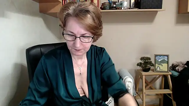 katemodel online show from 04-01-26, 06:58