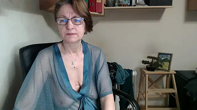 katemodel online show from 05-30-26, 06:54