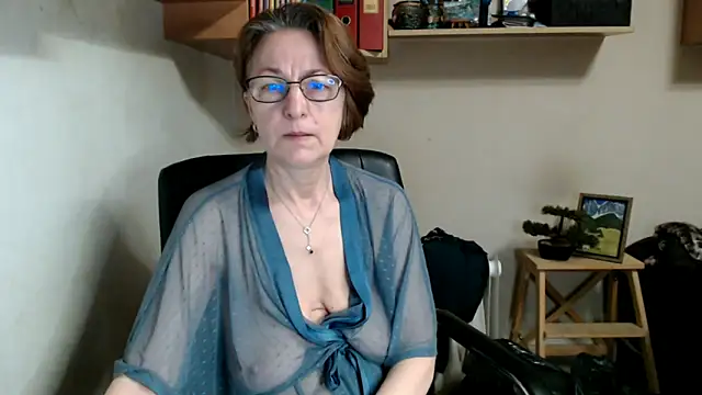 Snapshot of katemodel chatting on 06-13-26, 06:22 katemodel online show from 06-13-26, 06:22