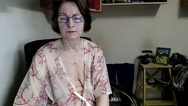 Snapshot of katemodel chatting on 06-21-26, 06:16 katemodel online show from 06-21-26, 06:16