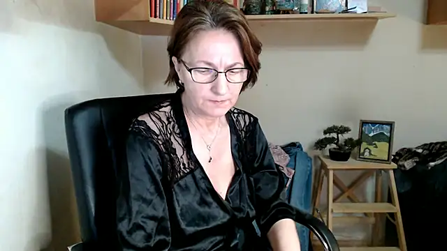 Snapshot of katemodel chatting on 07-09-26, 10:47 katemodel online show from 07-09-26, 10:47