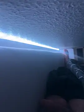 Snapshot of BIGDICK111000 chatting on 02-18-26, 01:34 BIGDICK111000 online show from 02-18-26, 01:34