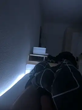 Snapshot of BIGDICK111000 chatting on 02-23-26, 11:24 BIGDICK111000 online show from 02-23-26, 11:24