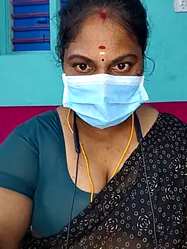 Snapshot of TamilSembaruthi143 chatting on 02-04-26, 10:47 TamilSembaruthi143 online show from 02-04-26, 10:47