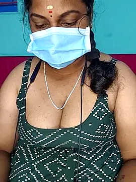 Snapshot of TamilSembaruthi143 chatting on 02-27-26, 09:15 TamilSembaruthi143 online show from 02-27-26, 09:15