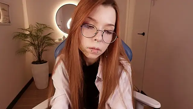 Snapshot of PinkAn8el chatting on 02-19-26, 03:02 PinkAn8el online show from 02-19-26, 03:02