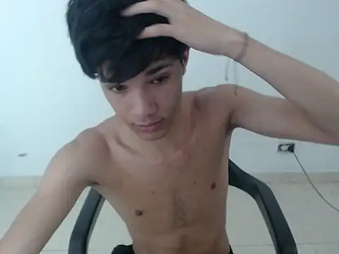 twink straight  online show from 02-04-26, 09:15