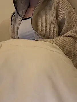 Sara0202 online show from 03-18-26, 10:13