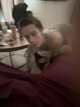 Snapshot of hotbofdad chatting on 02-12-26, 07:53 hotbofdad online show from 02-12-26, 07:53