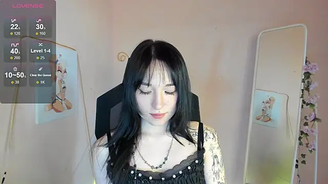 AliceeinWonderlanddd online show from 05-24-26, 03:22