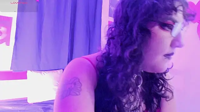 Snapshot of SamanthaGriim chatting on 02-14-26, 10:17 SamanthaGriim online show from 02-14-26, 10:17