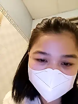 Snapshot of Daisy-lusia2026 chatting on 02-04-26, 10:15 Daisy-lusia2026 online show from 02-04-26, 10:15