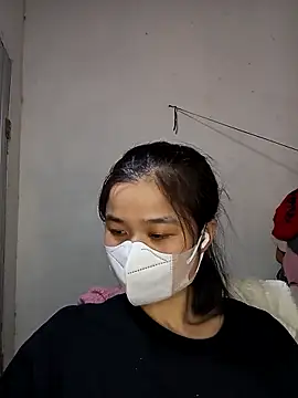 Snapshot of Daisy-lusia2026 chatting on 02-15-26, 08:35 Daisy-lusia2026 online show from 02-15-26, 08:35