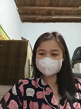 Snapshot of Daisy-lusia2026 chatting on 05-15-26, 02:24 Daisy-lusia2026 online show from 05-15-26, 02:24