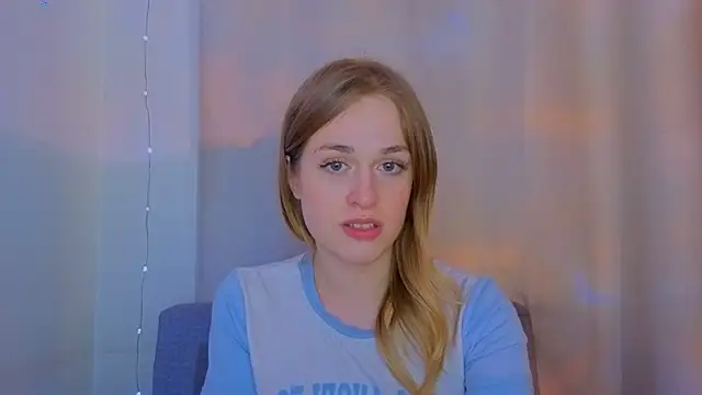 AnneRiver online show from 04-04-26, 10:57