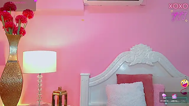 Maia Hotts online show from 03-31-26, 07:58