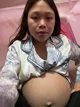 Emxinhka1 online show from 04-05-26, 03:04