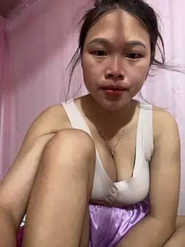Snapshot of Emxinhka1 chatting on 05-20-26, 09:10 Emxinhka1 online show from 05-20-26, 09:10
