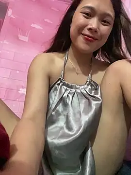Snapshot of Emxinhka1 chatting on 05-24-26, 10:59 Emxinhka1 online show from 05-24-26, 10:59