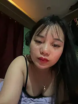  Lylyy online show from 04-05-26, 06:49