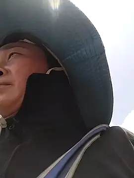 Neoone 1 online show from 04-25-26, 04:37