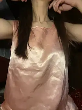 Snapshot of uyensexy chatting on 02-16-26, 04:47 uyensexy online show from 02-16-26, 04:47