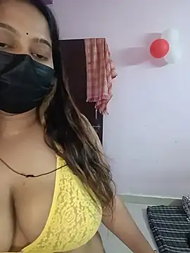 Snapshot of Aliya_Hott chatting on 07-06-26, 06:32 Aliya Hott online show from 07-06-26, 06:32