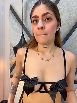 Snapshot of AriaWillssX chatting on 02-02-26, 08:51 AriaWillssX online show from 02-02-26, 08:51