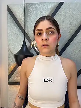 Snapshot of AriaWillssX chatting on 03-02-26, 08:04 AriaWillssX online show from 03-02-26, 08:04