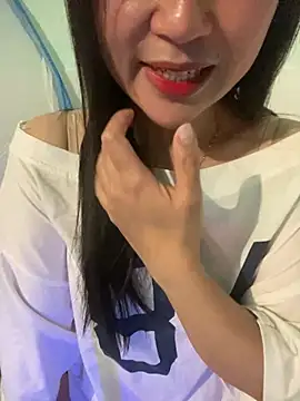 Snapshot of hotgirl-sexy chatting on 03-04-26, 03:07 hotgirl-sexy online show from 03-04-26, 03:07