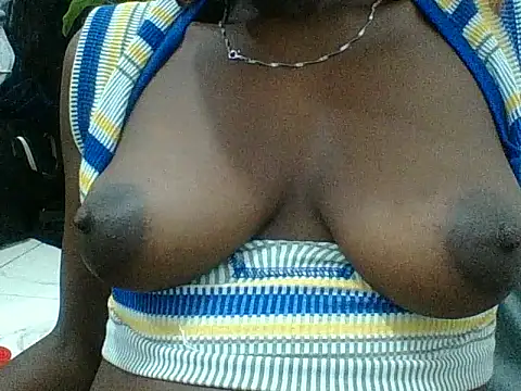 Snapshot of Nasty_petite2 chatting on 02-15-26, 08:05 Nasty petite2 online show from 02-15-26, 08:05