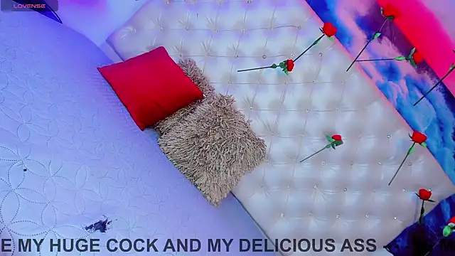 Snapshot of Baby_Lumina chatting on 02-19-26, 04:41 Baby Lumina online show from 02-19-26, 04:41