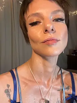 Snapshot of Olivia-Brooks chatting on 02-13-26, 04:25 Olivia-Brooks online show from 02-13-26, 04:25