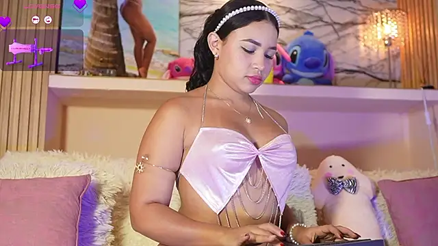 Adriana crof online show from 02-22-26, 03:51