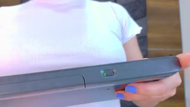 Snapshot of AnnieRouse__ chatting on 02-28-26, 11:44 AnnieRouse online show from 02-28-26, 11:44