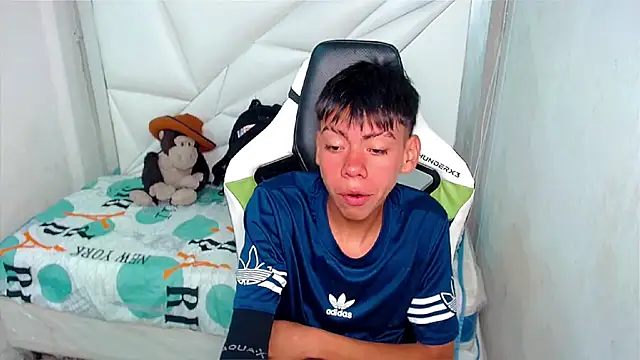 Liarr  online show from 03-17-26, 08:12