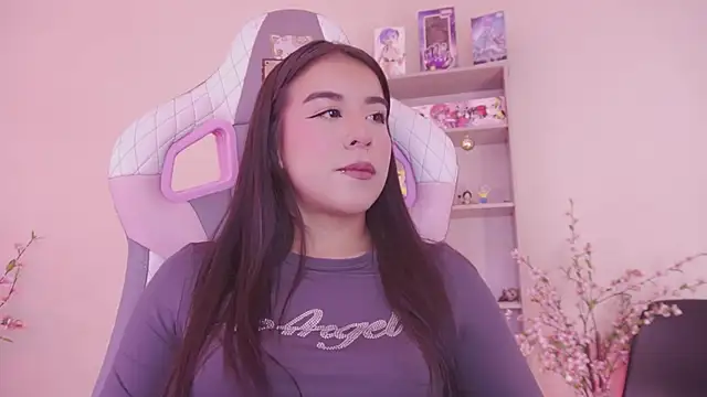 Snapshot of mavi_boo chatting on 02-12-26, 08:04 mavi boo online show from 02-12-26, 08:04