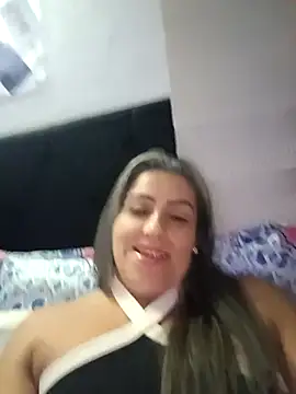 Snapshot of maynor_1998 chatting on 02-16-26, 03:57 maynor 1998 online show from 02-16-26, 03:57