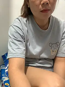 Baby-lovely69 online show from 04-02-26, 11:19