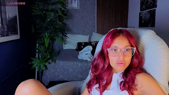 saphire  online show from 03-18-26, 01:03