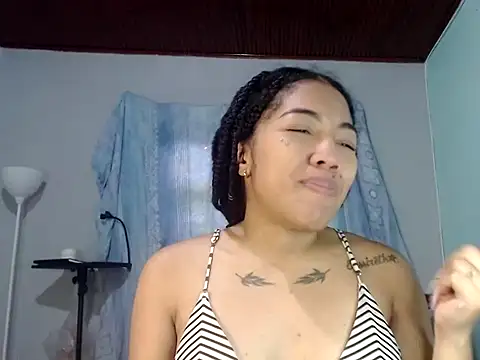 Sexy Supermomm online show from 03-05-26, 09:55