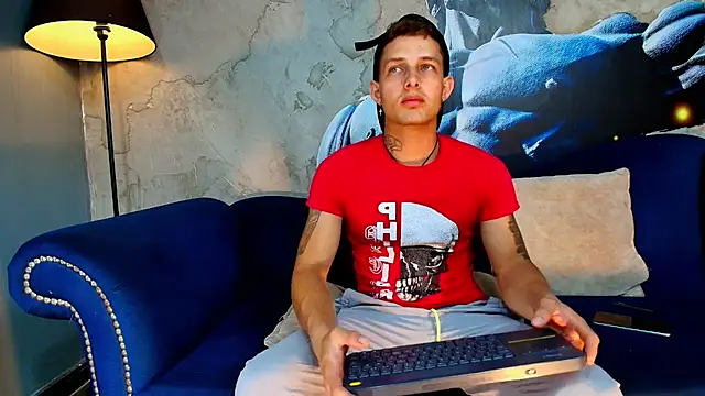  angel rivera online show from 02-06-26, 01:21