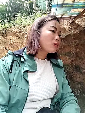 Ella-aa online show from 02-17-26, 02:41