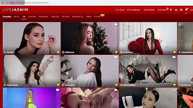 Snapshot of CrystalLili chatting on 02-26-26, 03:27 CrystalLili online show from 02-26-26, 03:27