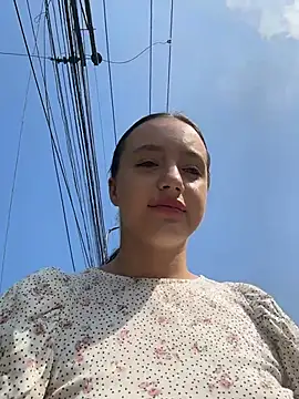 MiaTee online show from 03-27-26, 02:28