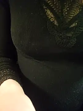 Snapshot of Isa363636 chatting on 02-18-26, 11:22 Isa363636 online show from 02-18-26, 11:22