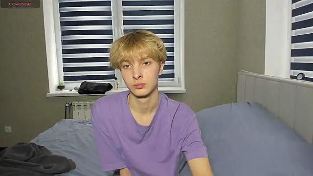 Snapshot of bunnyblush67 chatting on 02-18-26, 09:38 bunnyblush67 online show from 02-18-26, 09:38