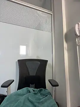 Nahomy Benett online show from 02-20-26, 11:54