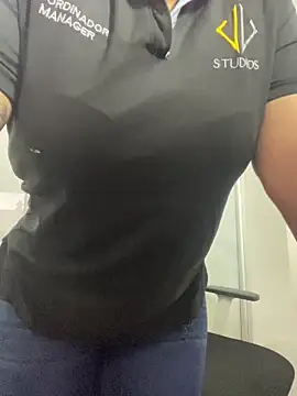 Nahomy Benett online show from 02-22-26, 11:42