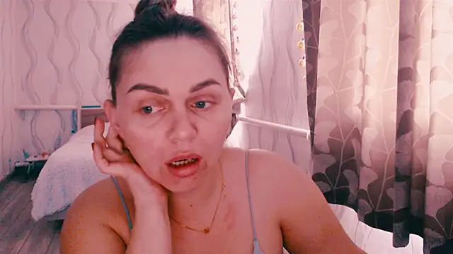 Snapshot of MagicKatarina_ chatting on 02-17-26, 10:12 MagicKatarina online show from 02-17-26, 10:12